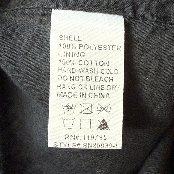 Alya Black and Pink Pleated Midi Skirt Size Large Floral Boho Cottage Classic - Picture 4 of 6